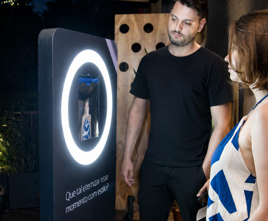 Galeria do projeto YANDEX ADS – Totem Foto com IA — imagem 2